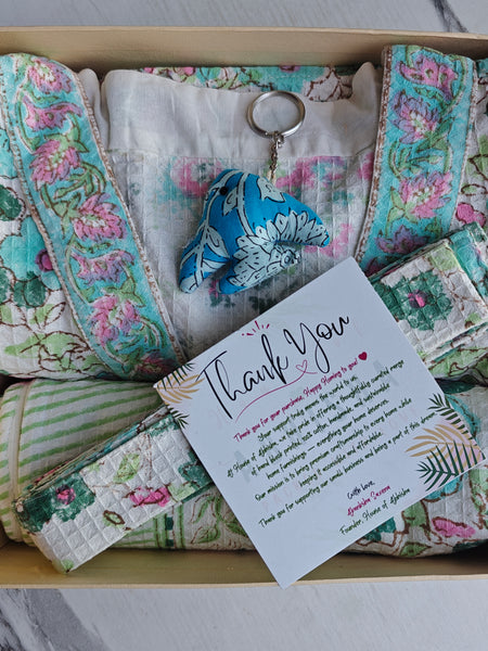 Plush Escape Gift Set