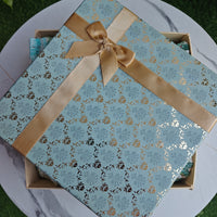 Plush Escape Gift Set