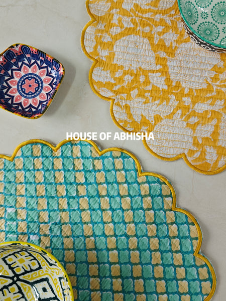 Musk Handblock Printed Quilted Scalloped Table Mats – Set of 2