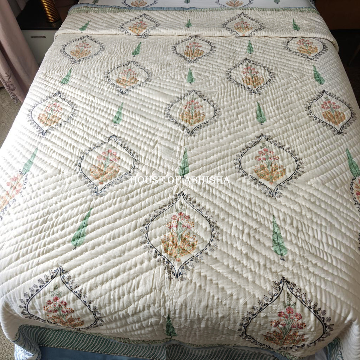 Mughal Bagh Reversible Organic Mulmul Cotton Quilt