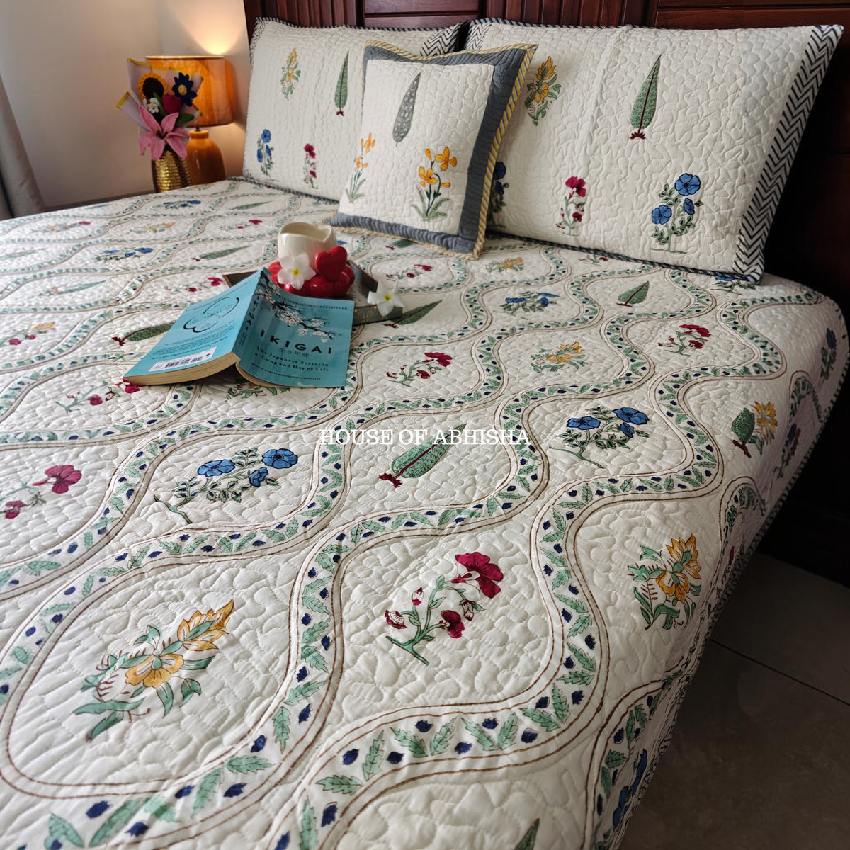 Aprajita Quilted Cotton Reversible Bedcover
