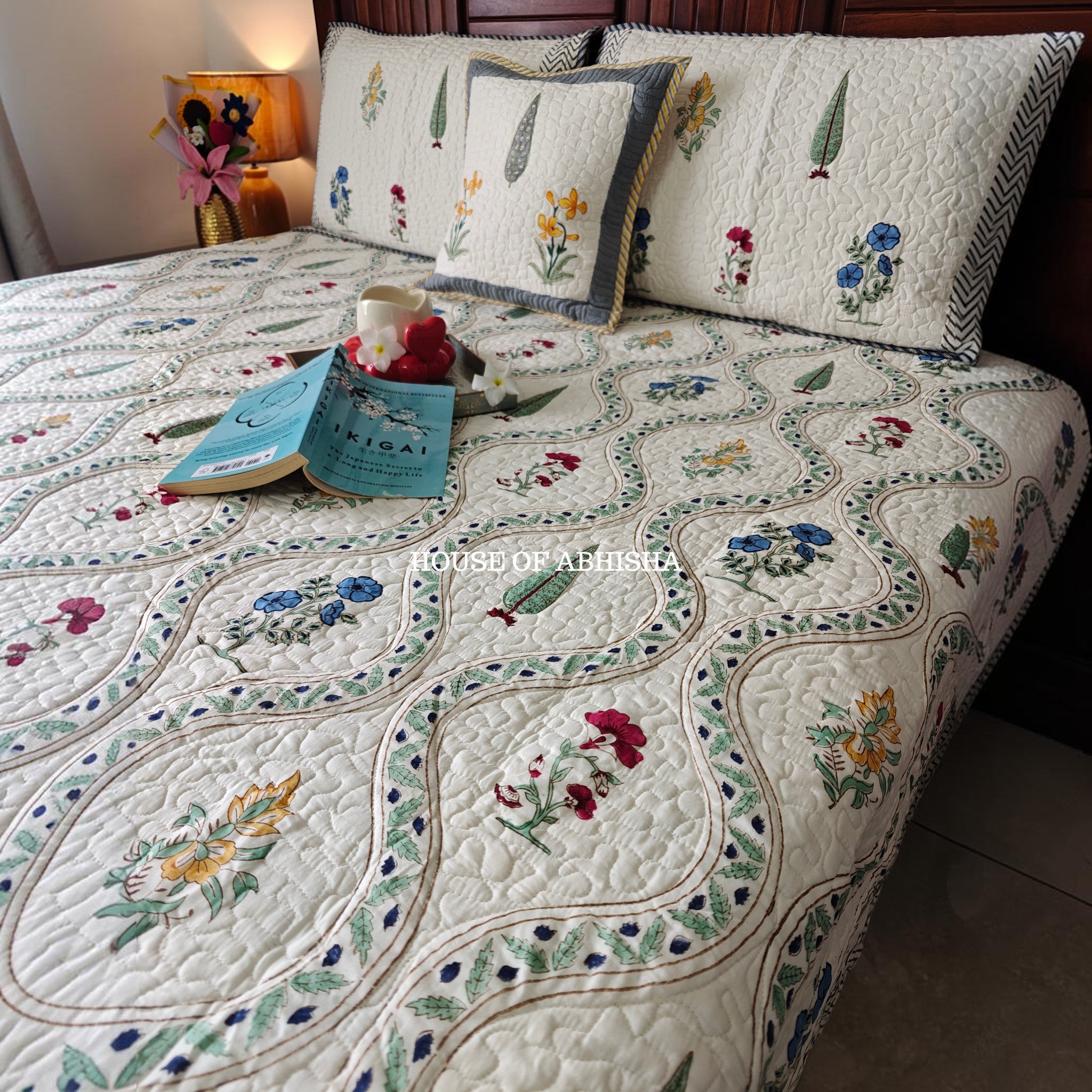 Aprajita Quilted Cotton Reversible Bedcover