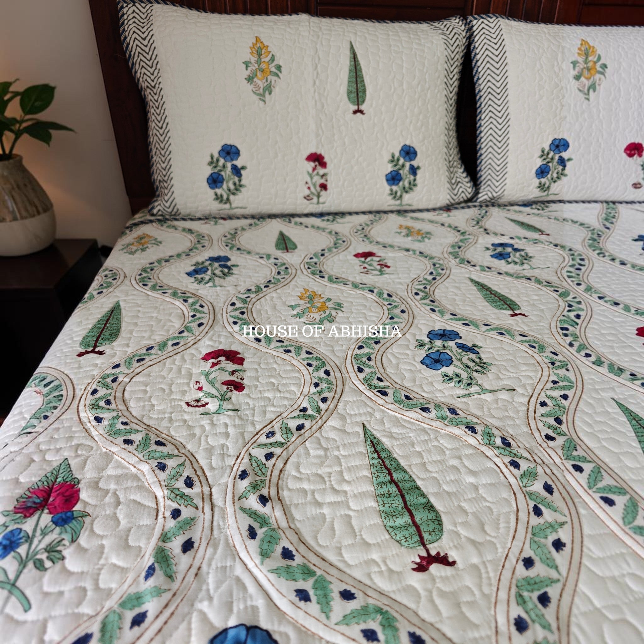 Aprajita Quilted Cotton Reversible Bedcover